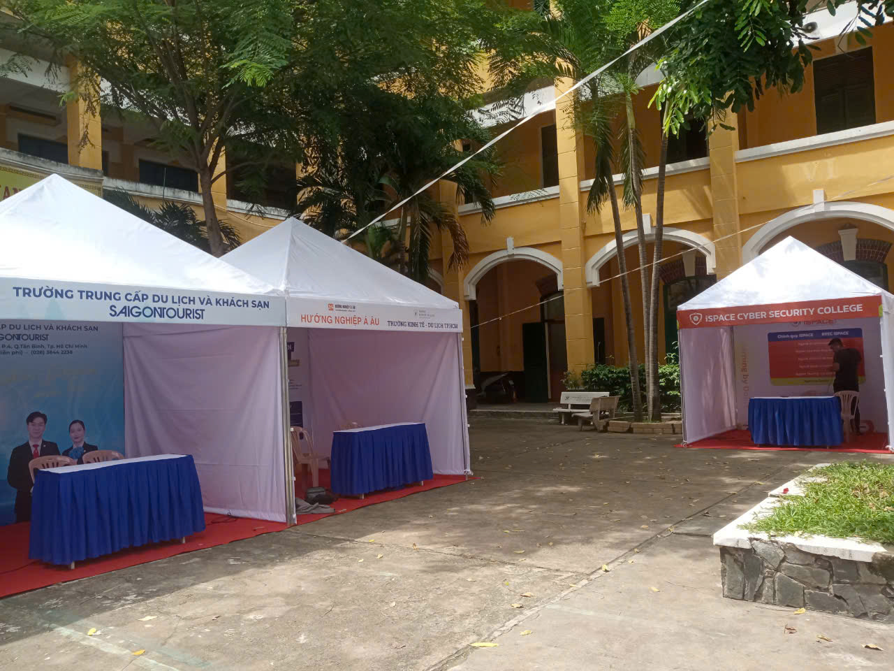 Cho thuê nhà bạt không gian khẩu độ lớn, báo giá nhà bạt không gian